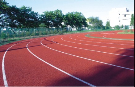 為什么塑膠跑道要選擇適用塑面層類型？